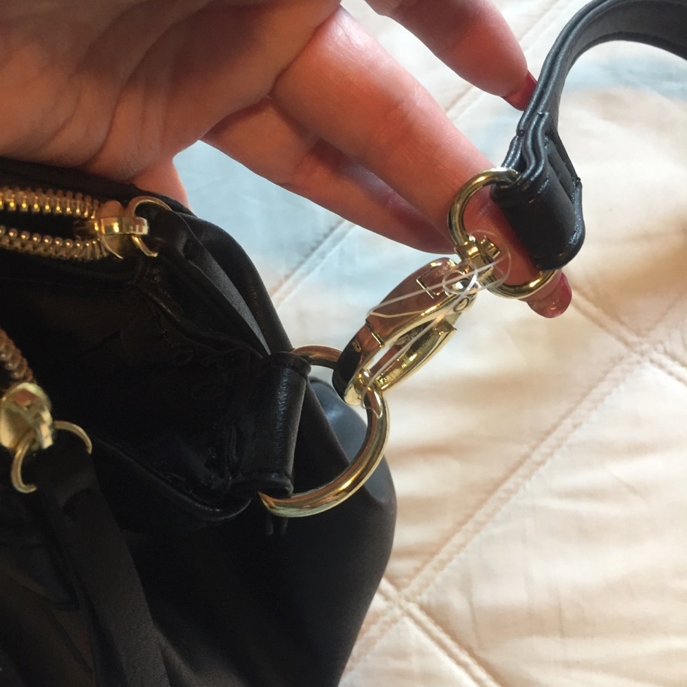Nicole Miller black hand bag with straps - Picture 6 of 9